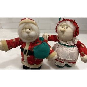 Vintage Santa and Mrs. Clause Animated 10” Wind Up No Batteries Made In Taiwan